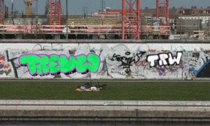 Bombing 1472131396973