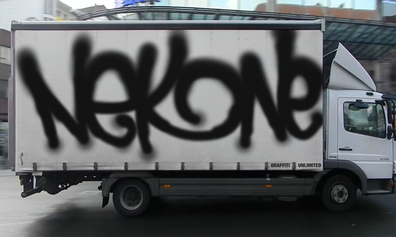 Bombing 1472726231303