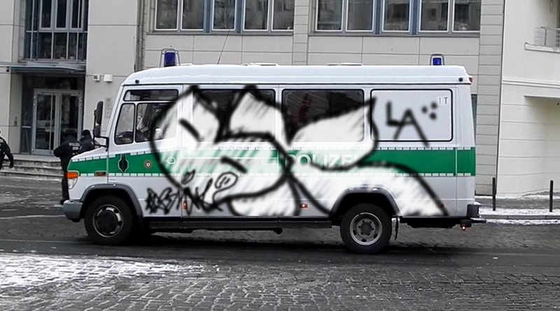 Bombing 1473018385552