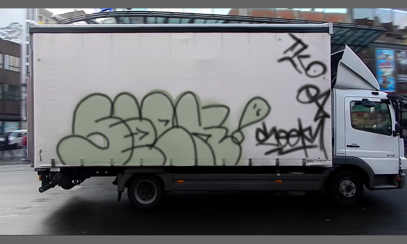 Bombing 1475987438917