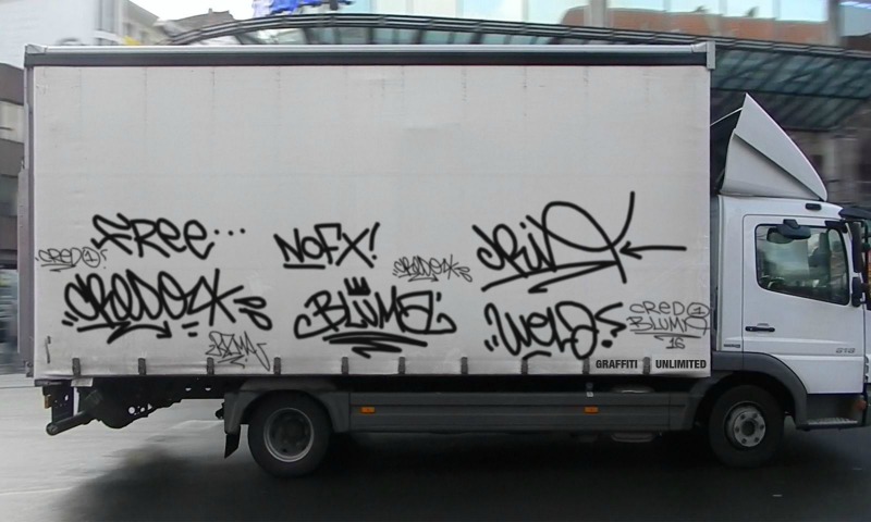 Bombing 1476567931184