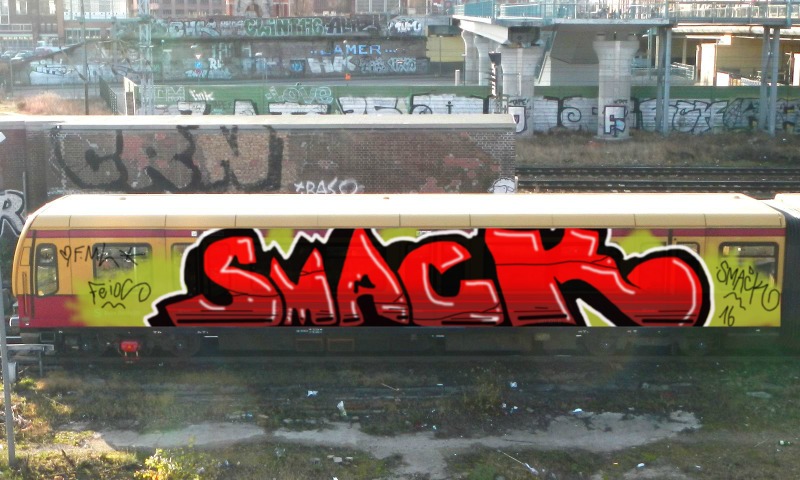 Bombing 1476638289143