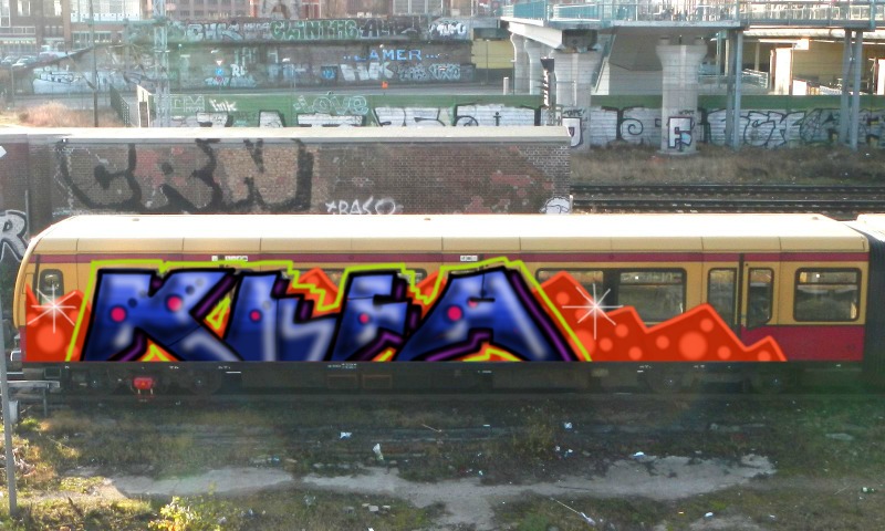 Bombing 1477075124505