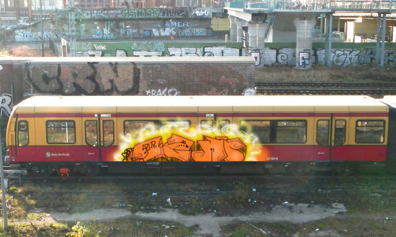 Bombing 1477653887198