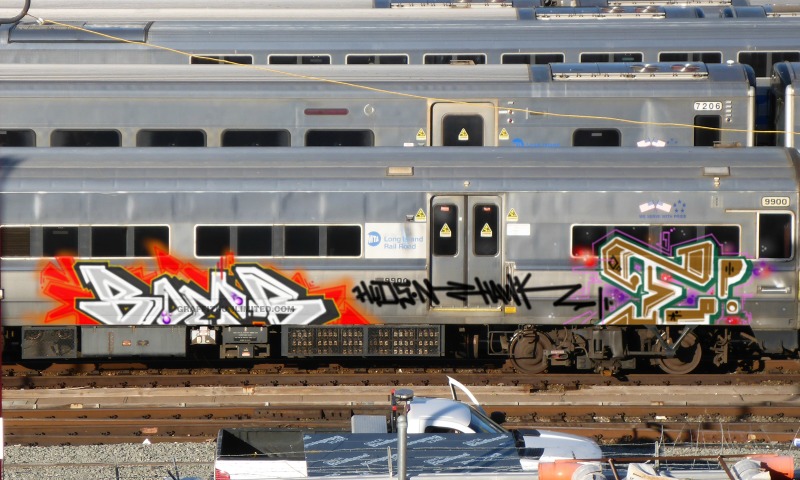 Bombing 1479047735843