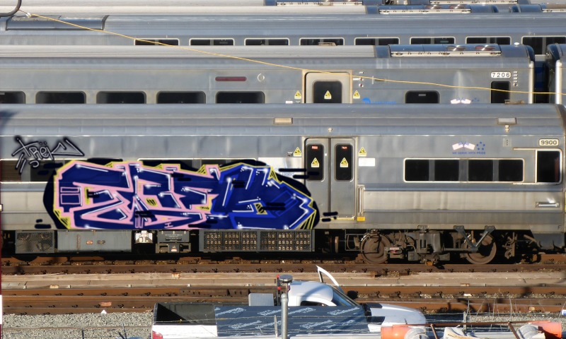 Bombing 1479490788982