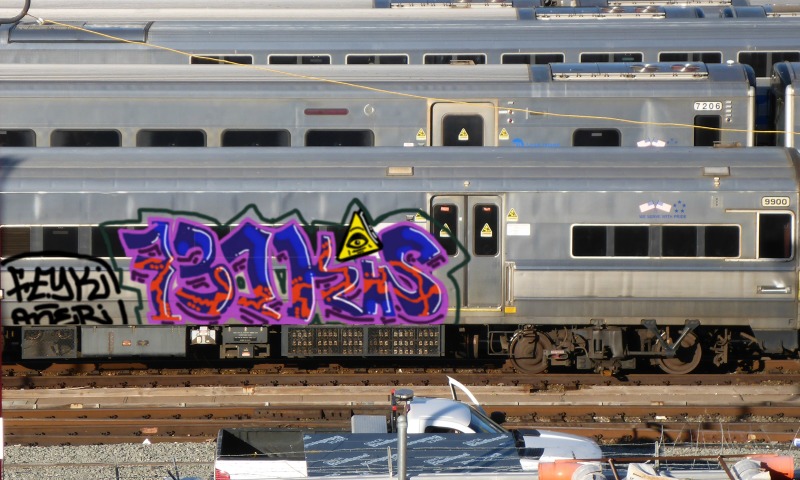 Bombing 1480380231345