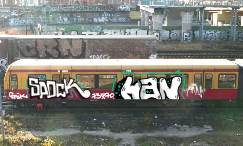 Bombing 1480619478947