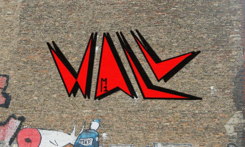 Bombing 1480875916806