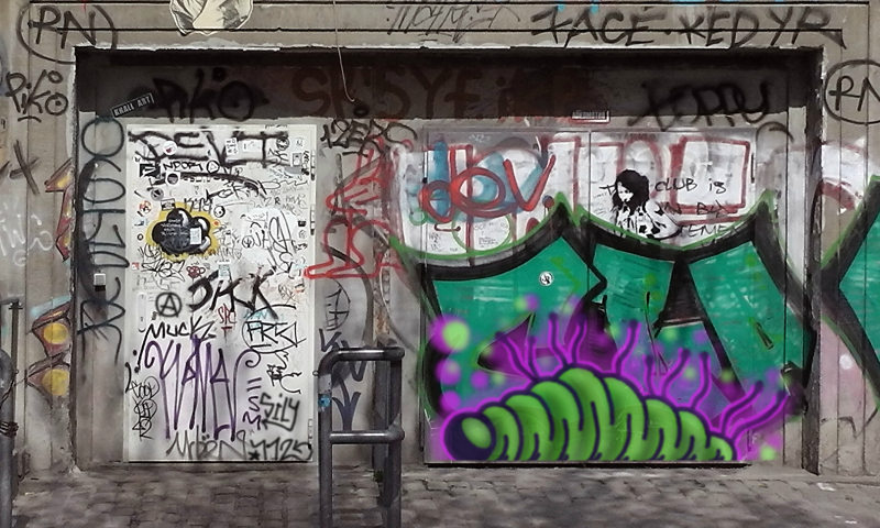 Bombing 1483532413204