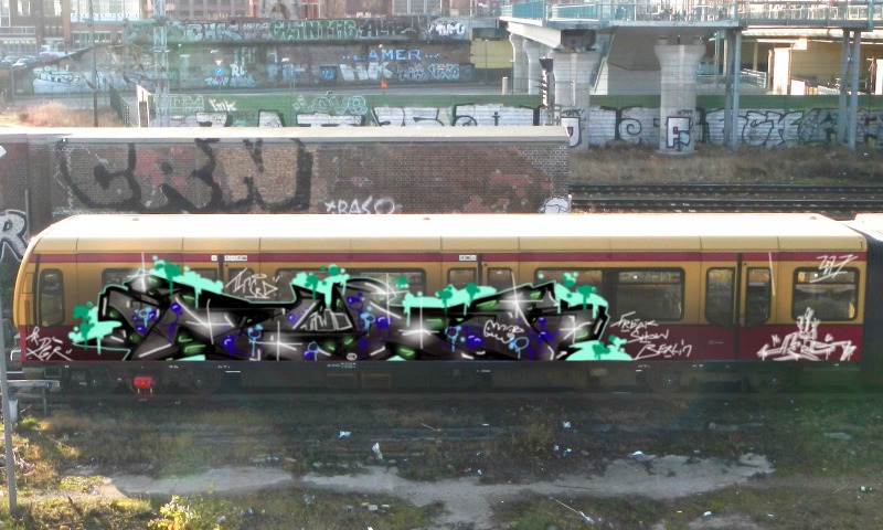 Bombing 1487837431001