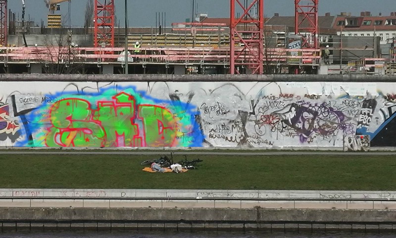 Bombing 1489216169968