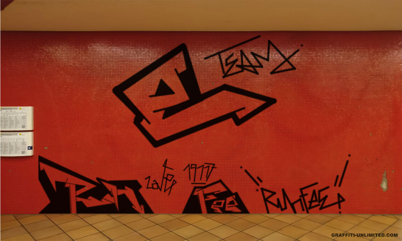 Bombing 1493476358746