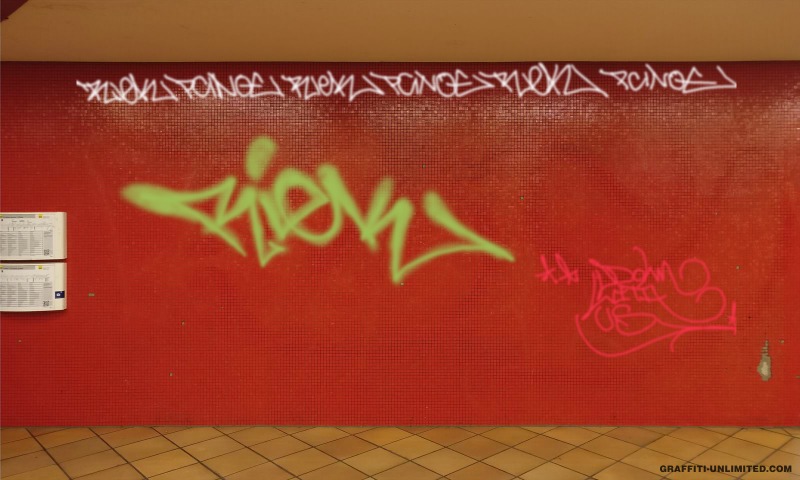 Bombing 1494069937299