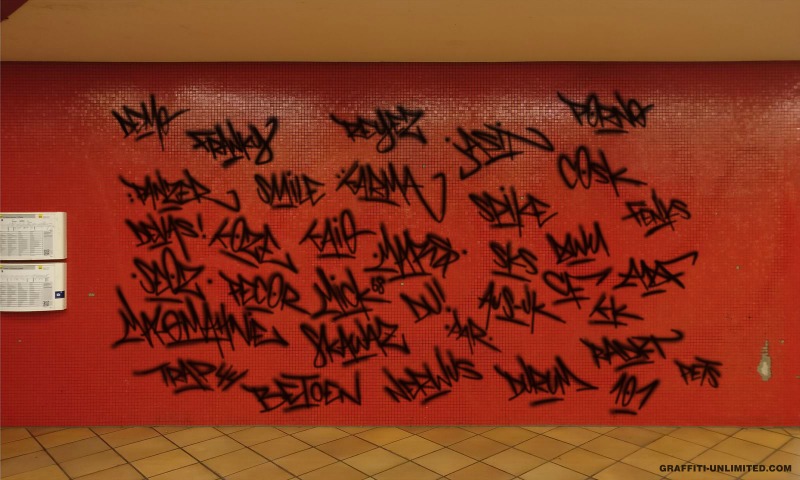 Bombing 1495279223385