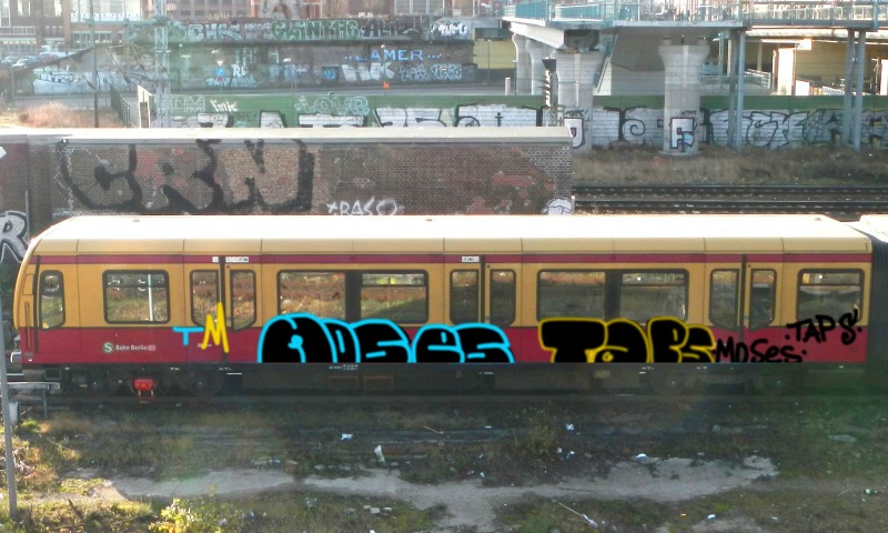 Bombing 1495906104815