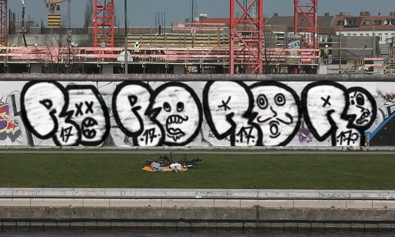 Bombing 1496068830254