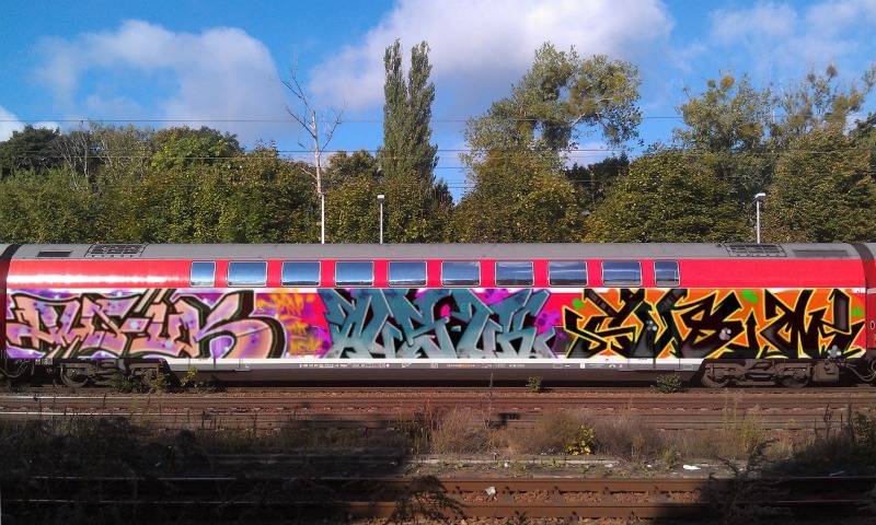 Bombing 1497467105481