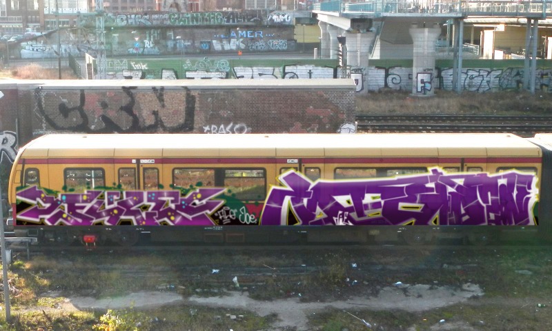 Bombing 1498514354071