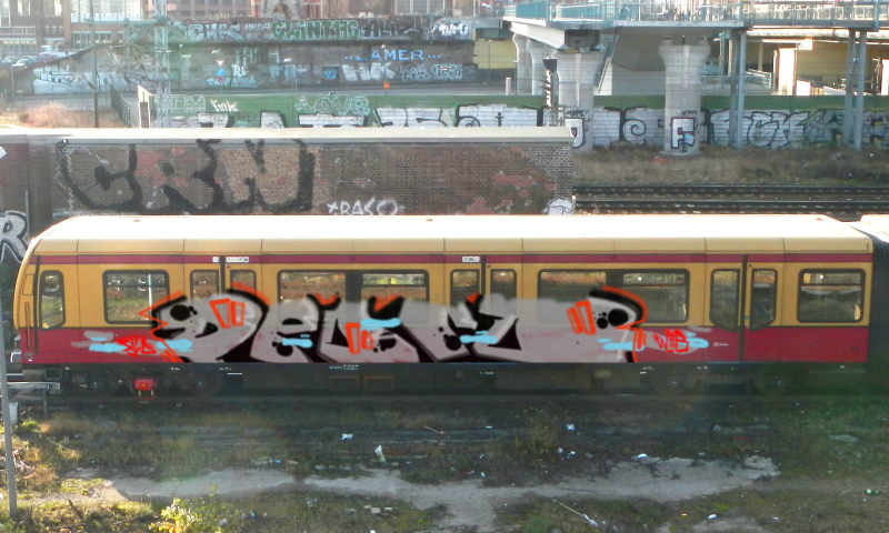 Bombing 1499073445310