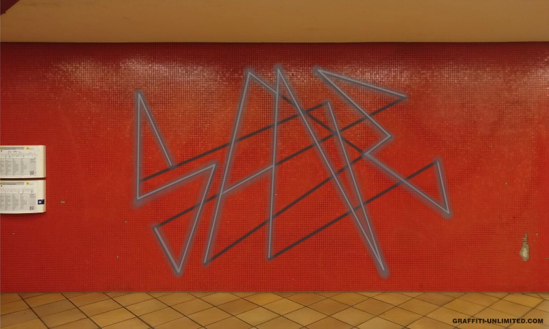 Bombing 1505303758145