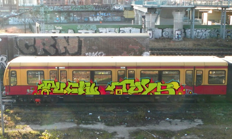 Bombing 1512090971595