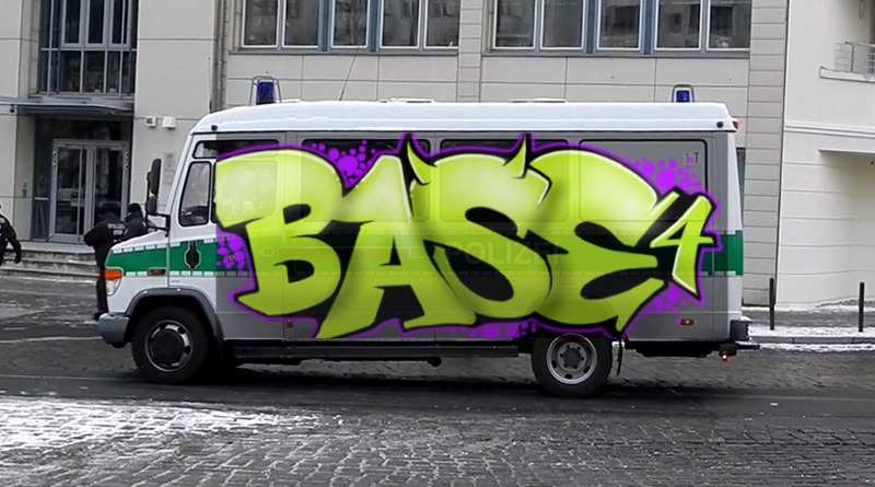 Bombing 1519161184307