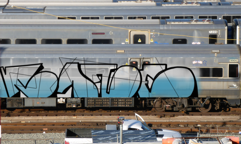 Bombing 1519942393501