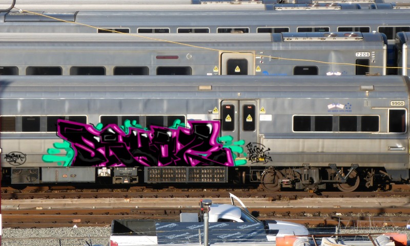 Bombing 1521308675302