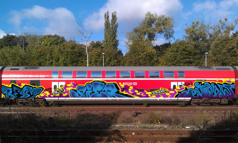 Bombing 1521576137734