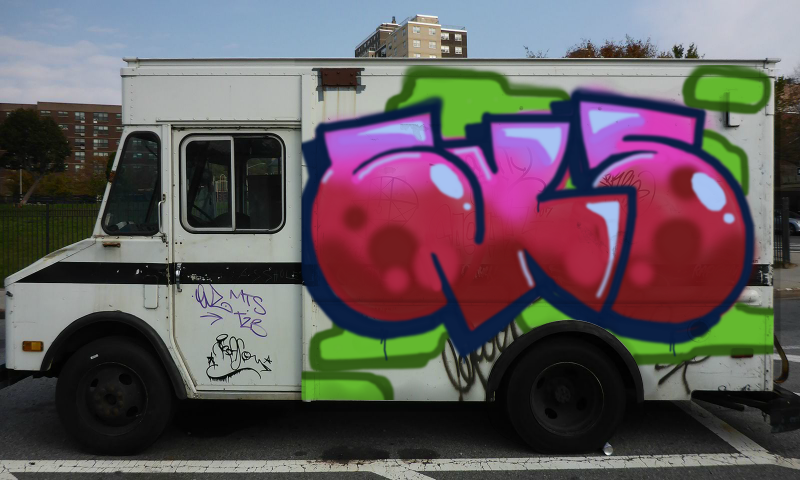 Bombing 1523649747526