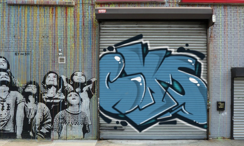 Bombing 1523723123627