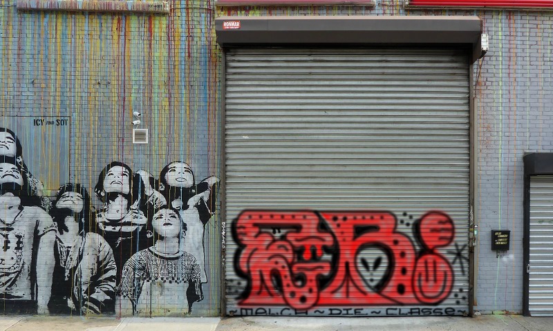 Bombing 1523739465814