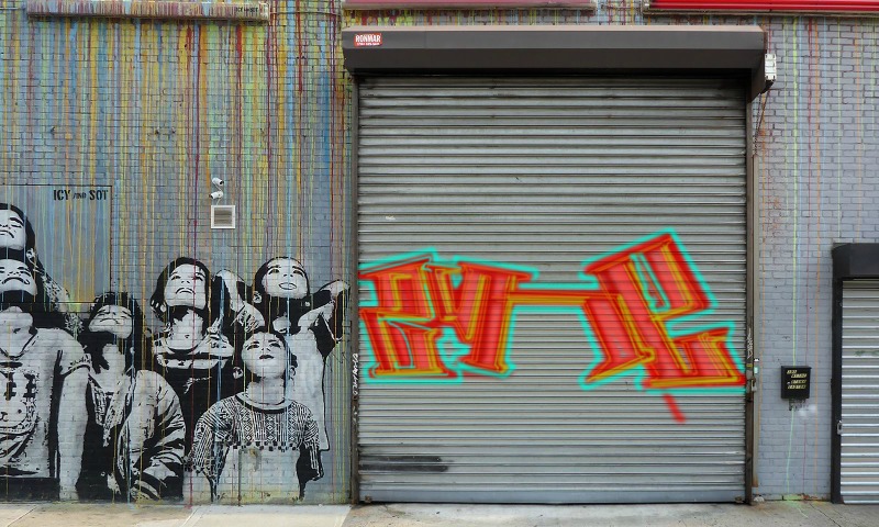 Bombing 1523831702975