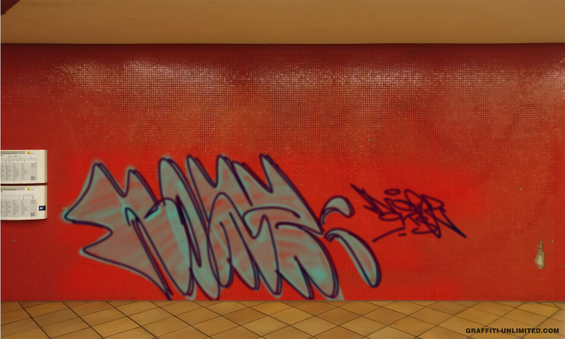 Bombing 1524419814336