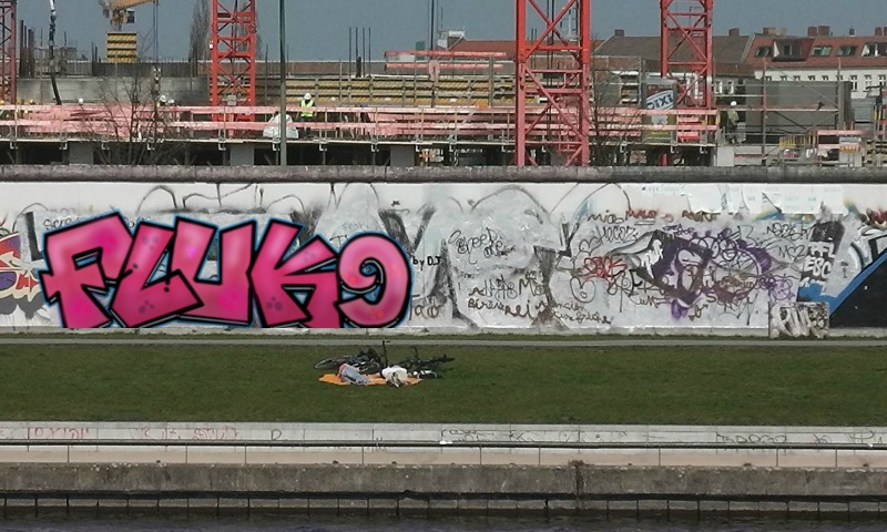 Bombing 1524521618686