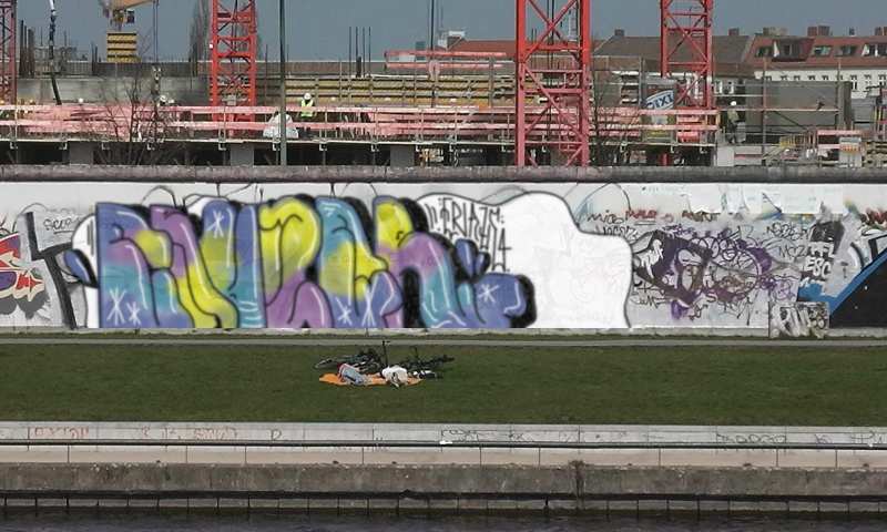 Bombing 1525010898221