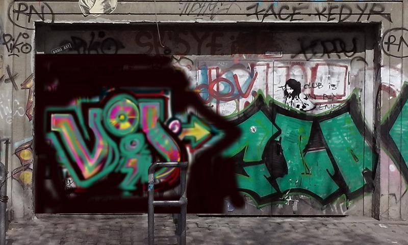 Bombing 1525461080031