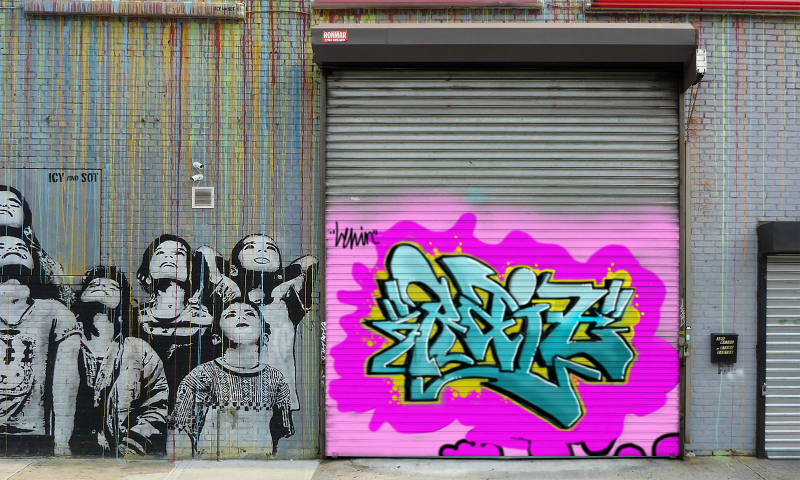 Bombing 1525770519001