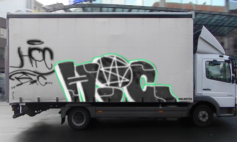 Bombing 1525769771394