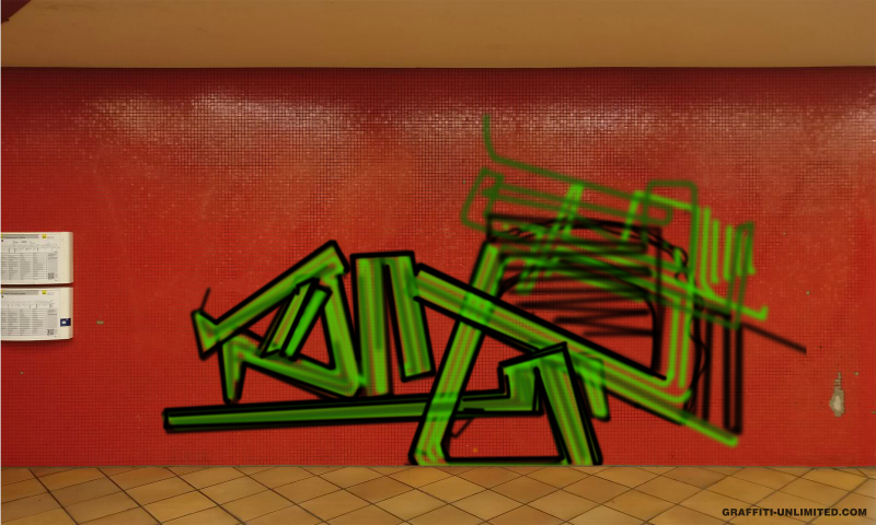 Bombing 1525997977162