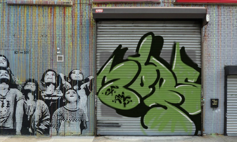 Bombing 1526852221050