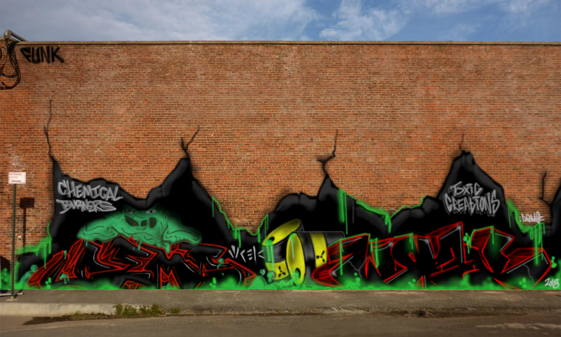 Bombing 1528429651109