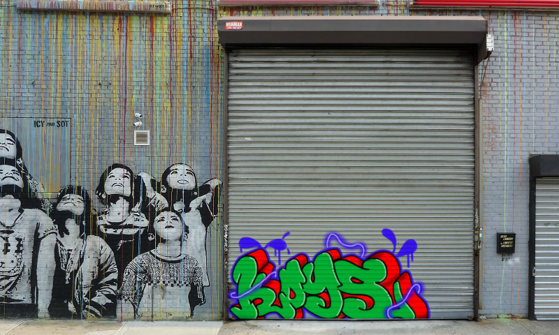 Bombing 1528138928058