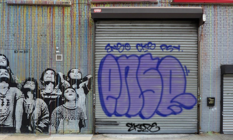 Bombing 1529518822704