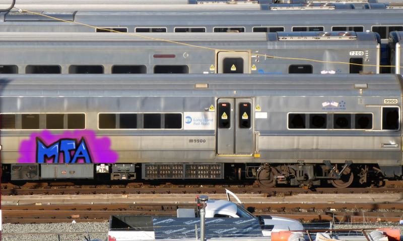 Bombing 1530044543682