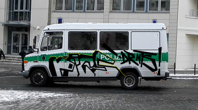 Bombing 1530251073718