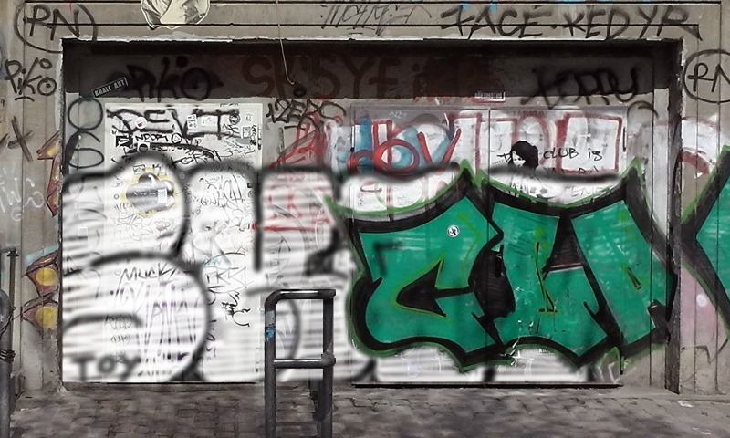 Bombing 1530454757895