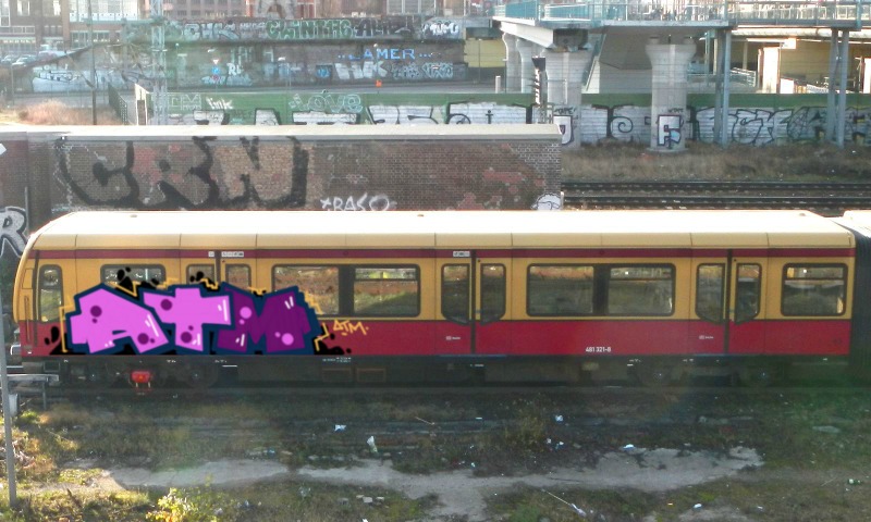 Bombing 1530956428862