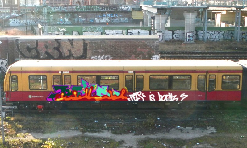 Bombing 1532462257468